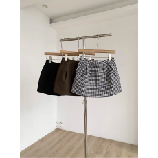 批发韩版时尚气质百搭毛呢A字裙秋冬新款高腰<b class='q'>显瘦</b>防走光短裙