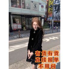 批发吃绿色菜黑金复古丝绒金线<b class='q'>刺绣</b>秋季气质外套+半裙