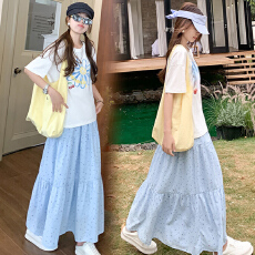 批发现 2026新款大码女装 纯棉绣花宽松T恤+碎花半身裙套装