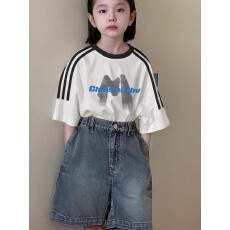 批发纯棉夏季新款中大童<b class='q'>女童</b>短<b class='q'>袖</b>T恤印花休闲圆领三条杠上衣