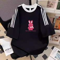 批发纯棉夏季新款中大童女童短袖T恤印花休闲圆领三条杠上衣