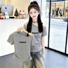 批发<b class='q'>女</b><b class='q'>童</b>短袖T恤<b class='q'>夏装</b>吊带斜肩韩版新款夏季中大童收腰洋气上衣