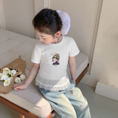 批发纯棉<b class='q'>女</b><b class='q'>童</b>双蕾丝花边卡通印花T恤夏季新款中大童设计感<b class='q'>上衣</b>