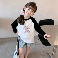 批发纯棉女童插肩<b class='q'>长袖</b><b class='q'>T</b><b class='q'>恤</b>秋装新款<b class='q'>儿童</b>宽松洋气<b class='q'>T</b><b class='q'>恤</b>拼色百搭上衣
