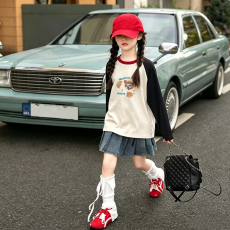 批发纯棉女童插肩<b class='q'>长袖</b><b class='q'>T</b><b class='q'>恤</b>秋装新款<b class='q'>儿童</b>宽松洋气<b class='q'>T</b><b class='q'>恤</b>拼色百搭上衣