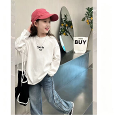 批发纯棉女童<b class='q'>长袖</b><b class='q'>T</b><b class='q'>恤</b>春秋新款韩版儿童洋气<b class='q'>宝宝</b>时髦百搭上衣