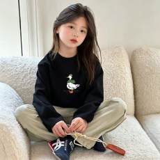 批发纯棉女童长袖T恤春秋新款韩版儿童洋气休闲时髦百搭上衣
