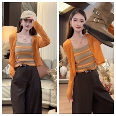 批发早秋条纹女针织打底吊带+开衫两件套+宽松<b class='q'>显瘦</b>百搭休闲阔腿裤