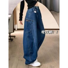 批发美式街头设计感弯刀牛仔<b class='q'>裤</b>女2026<b class='q'>夏季</b>新款大码胖mm阔腿拖地镰刀<b class='q'>裤</b>