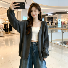 批发实拍大码针织开衫外套女胖MM百搭V领慵懒风显瘦宽松披肩上衣