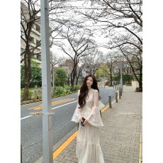 批发CloudSweet 3/30 20:00】海棠花序/清冷感蕾丝拼接 白色连衣裙