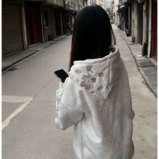 批发出厂价 纯棉华棉复银狐绒 刺绣 包肩领 设计感潮流连帽加绒卫衣