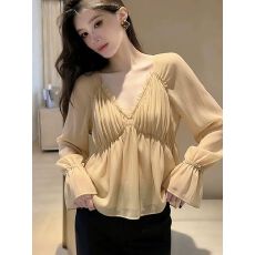 批发<b class='q'>韩版</b>超火杏色木耳边V领收腰荷叶边衬衫女装2026春夏新款绝美上衣