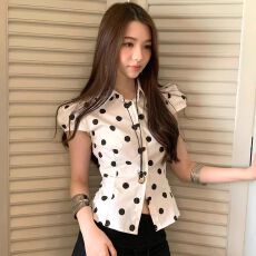 批发法式复古气质<b class='q'>衬衫</b>绑带波点收腰夏季新款<b class='q'>修身</b>显瘦泡泡短袖上衣辣妹