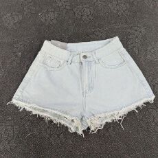 批发2026牛仔短<b class='q'>裤</b>夏季高腰新款辣妹宽松磨破毛边热<b class='q'>裤</b>阔腿显瘦薄款