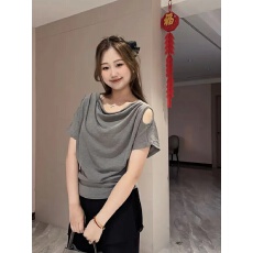 批发260克人棉荡领露肩短袖T恤韩版气质松弛感露锁骨褶皱<b class='q'>打底衫</b>上衣