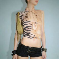 批发美式辣妹动物纹印花无袖T恤女夏季新款性感镂空系带修身立领上衣