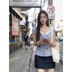 批发2026新款耳边甜美夏季韩系条纹短袖显瘦<b class='q'>衬衫</b>设计上衣<b class='q'>修身</b>一字肩