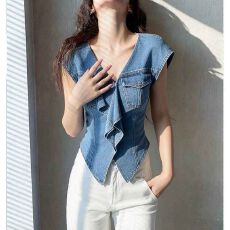 批发今年<b class='q'>夏</b>季流行爆款荷叶边设计法式减龄牛仔衬衫女韩系减龄小众上衣