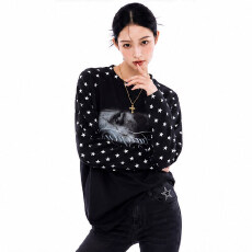 批发21支棉 26秋季新款美式复古星星印花黑色长袖t恤女宽松上衣秋季