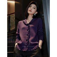 批发时髦气质紫色木耳边设计感V领长袖针织开衫女冬季百搭高级感<b class='q'>毛衣</b>