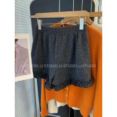 批发【原版面料】特<b class='q'>大码</b>300斤深灰木耳边加厚短裤女叠穿阔腿裤秋冬