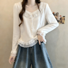 批发实拍胖MM2026早<b class='q'>秋</b>新款设计感韩系蕾丝领拼接时尚短款针织长袖上衣