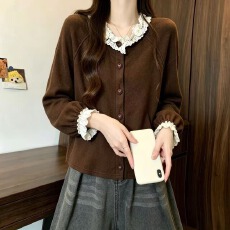 批发实拍 大码女装2026秋季新款设计感花瓣领巨好看长袖上衣