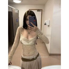 批发Lattitude/杨小鹭 塞浦路斯蝶梦 多种蕾丝拼接美背高弹打底衫