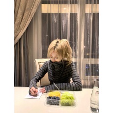 批发Ceezzzi 软糯天赋 翻领<b class='q'>条纹</b>针织长袖<b class='q'>t</b><b class='q'>恤</b>女宽松磨毛感内搭打底上衣