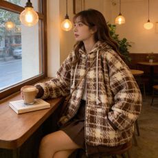 批发2025冬季韩系新款可爱宽松小香风仿羊羔毛格子卫衣<b class='q'>男</b>女外学生套