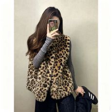 批发夹棉女韩系ins风豹纹仿兔毛马甲2026<b class='q'>秋</b>冬爆款贵气坎肩外套上衣