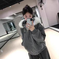 批发美式复古毛领外套<b class='q'>女</b>冬季新款开衫连帽灰色刺绣卫衣银狐绒