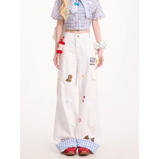 批发可爱童趣苹果小狗刺绣白色<b class='q'>牛仔裤</b>女新款设计感工装裤子慵懒阔腿裤