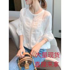 批发蕾丝衬衣女2026年新款碎花灯笼袖春夏雪纺衬衫镂空上衣雪纺衫