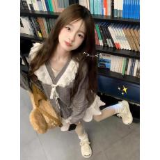 批发灰色v领蕾丝蝴蝶结针织开衫女春秋<b class='q'>娃娃领</b>镂空毛衣外套学院风上衣
