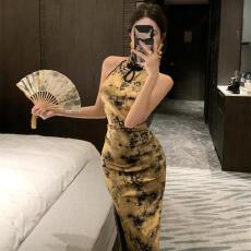 批发新中式无袖金丝绒印花旗袍<b class='q'>连衣裙</b>女性感修身显瘦<b class='q'>开叉</b>包臀中长裙子