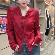 批发新中式复古红色<b class='q'>长袖</b><b class='q'>衬衫</b>女春季国风缎面立体花朵v领上衣气质小衫