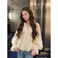 批发2026新款立体花边系带V领肌理雪纺<b class='q'>防晒</b>上衣