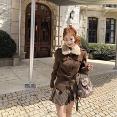 批发2025高级感咖色金属扣长袖外套女装冬季加棉别致毛领拼接新款上衣