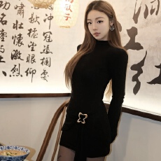 批发赫本风黑色针织包臀连衣裙子女秋冬2026新款轻熟气质修身打底短裙