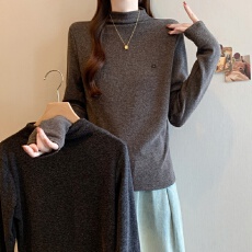 批发实拍~<b class='q'>大码</b>胖MM2025秋冬新款正肩加厚半高领修身显瘦百搭<b class='q'>打底衫</b>