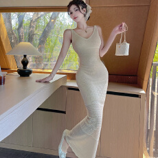 批发实拍实价法式气质简约高弹修身显瘦设计感百搭时尚针织<b class='q'>连衣裙</b>