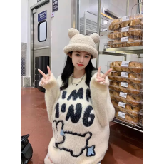 批发秋冬季新款卡通<b class='q'>可爱</b>小兔软糯毛衣女学生宽松圆领加厚针织上衣