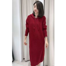 批发本命年过年红色战袍针织连衣裙2025新款秋冬配大衣内搭打底裙气质