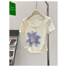 官图 莱雅210克1*1韩系甜美显瘦正肩纯欲方领小众短袖T恤潮