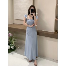 批发法式蓝色立体花朵高级感方领连衣裙女夏季小众设计褶皱修身掐腰裙