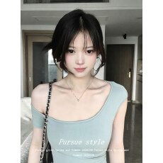 批发260克人棉美式辣妹斜肩t恤<b class='q'>女</b>夏季收腰显瘦短袖露背设计感修身上衣