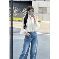 批发实价有货韩系高级感露肩灯笼袖上衣春季新款高腰阔腿<b class='q'>牛仔</b>裤<b class='q'>套装</b>