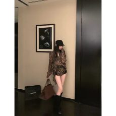 批发区区欧阳美貌野心家'吴宣仪同款!豹纹轻薄雪纺衬衫